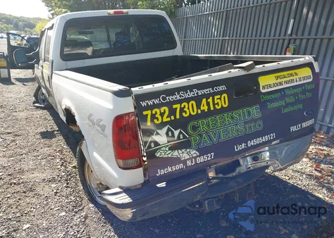 2004 Ford F-350 Lariat/Xl/Xlt from USA, damaged, VIN 1FTSW31P54EA01285